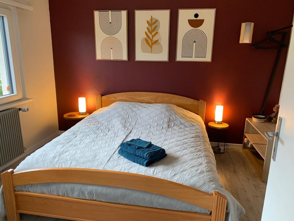 Bed, Bedroom