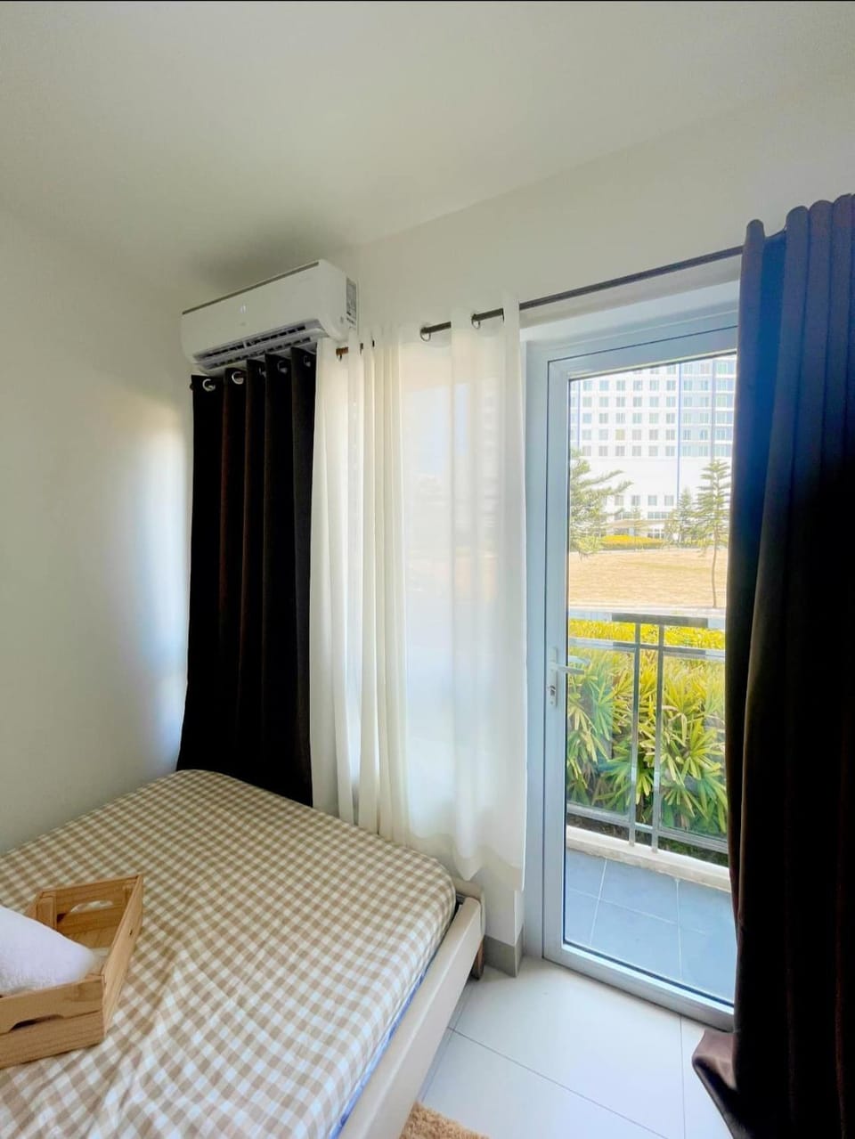 SMDC Cool Suites Tagaytay Tower B Unit 102 1BR,Netflix,Wifi Apartment in Tagaytay