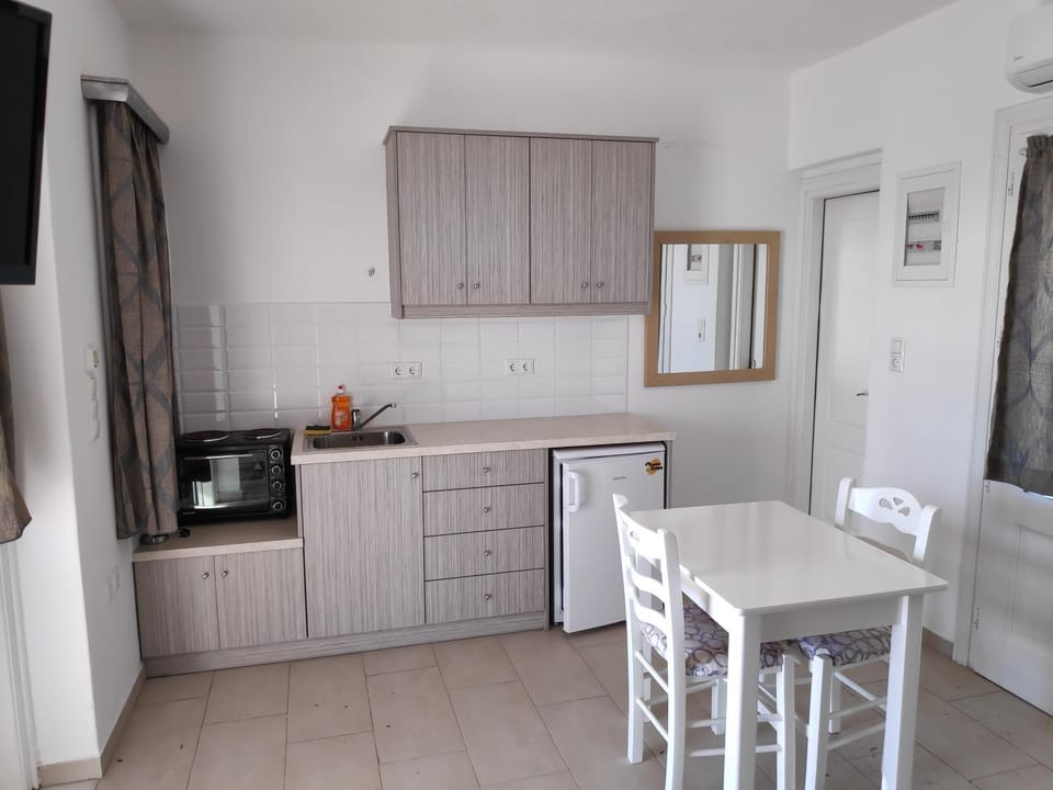 Katerinas Home Apartment in Agios Prokopios