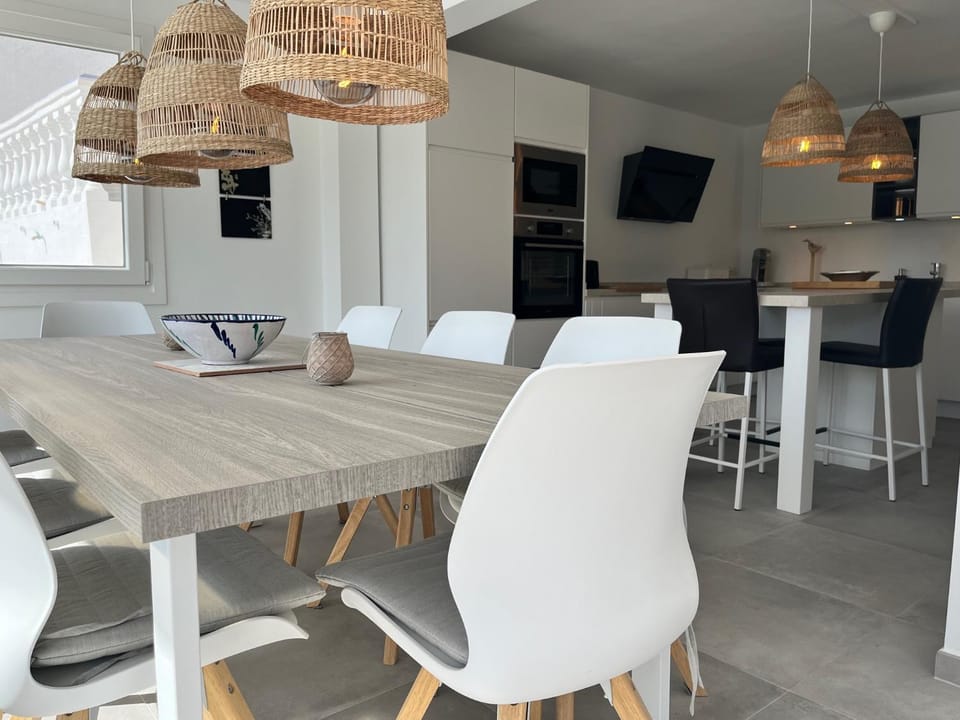 Villa Higuera House in Nerja