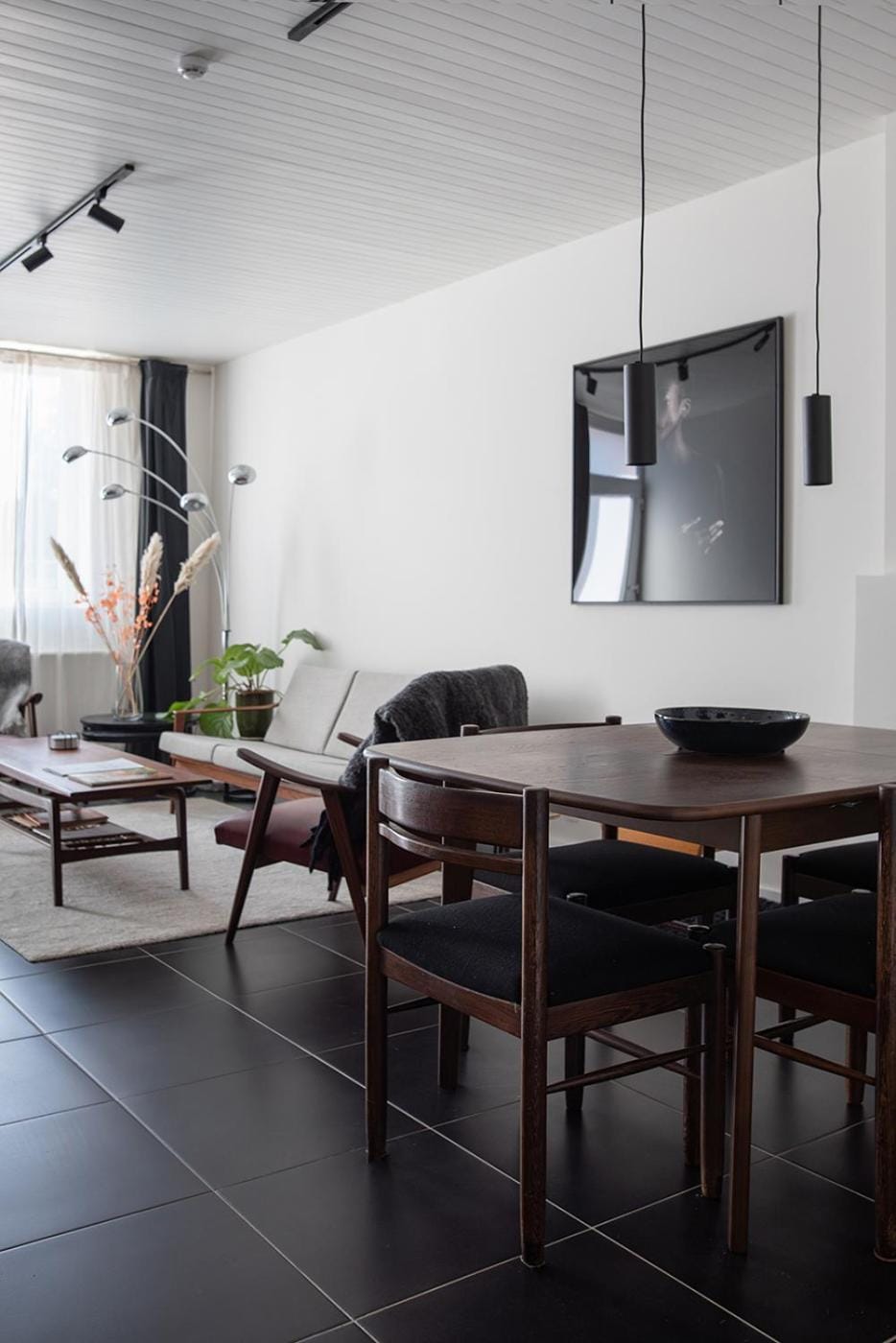 Communal lounge/ TV room, Living room, Seating area, Dining area