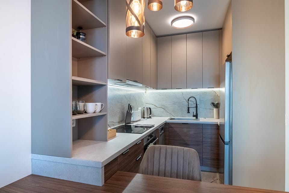 Kitchen or kitchenette, kitchen