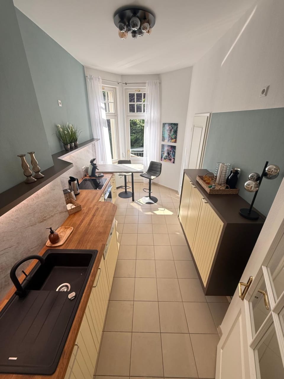 Villa 18 Boutique Apartment mit Gartenblick kostenfreies Parken Zoo und Zentrum fußläufig Apartment in Leipzig