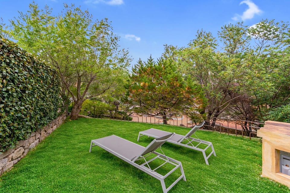 Natural landscape, Garden, sunbed