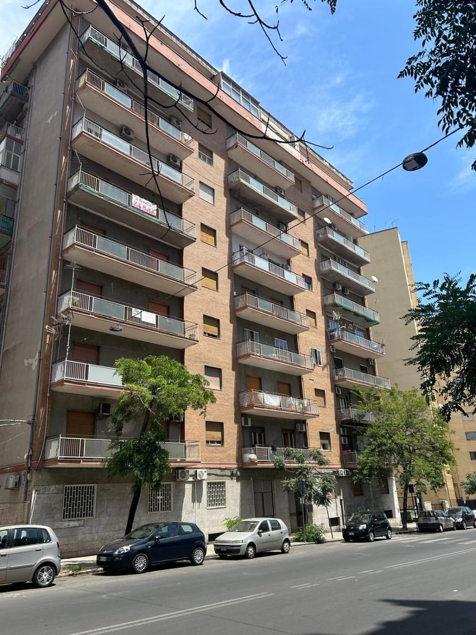Property building, Neighbourhood, Street view