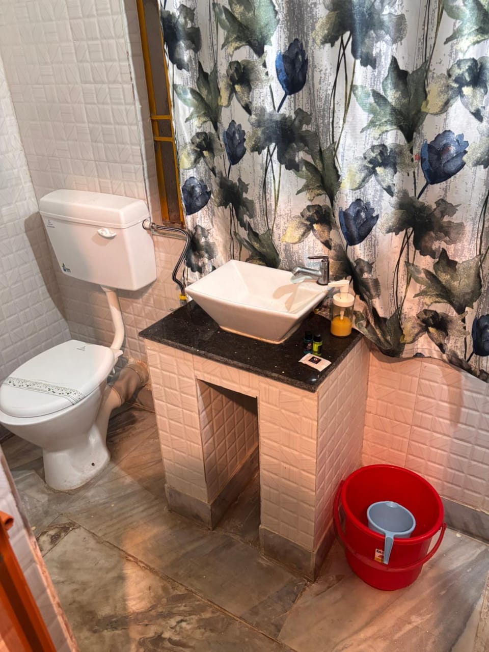 Toilet, Bathroom