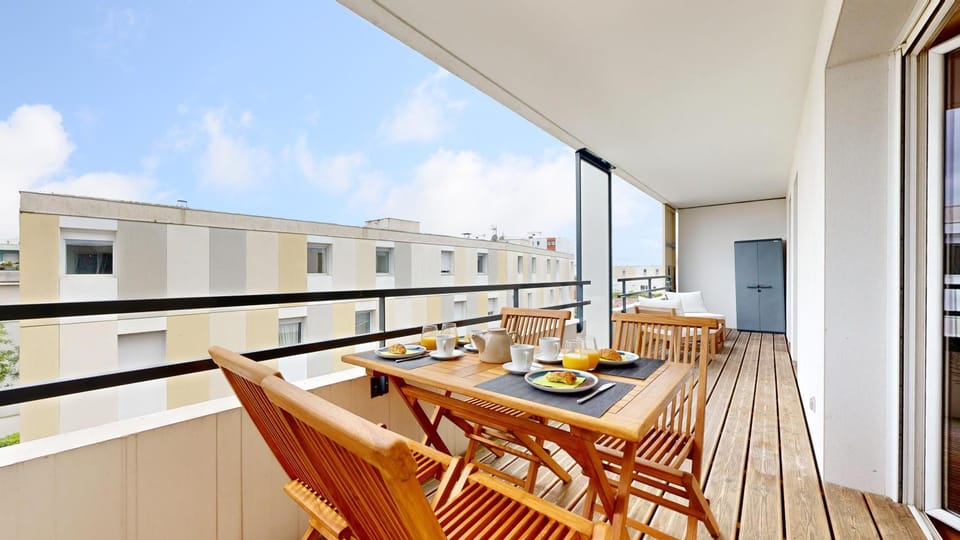 Patio, View (from property/room), Balcony/Terrace, Balcony/Terrace, Dining area