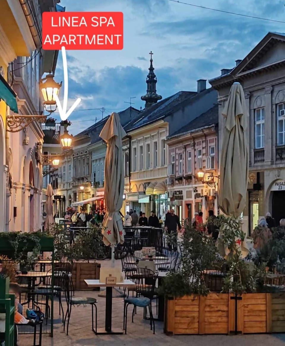 Neighbourhood, Location