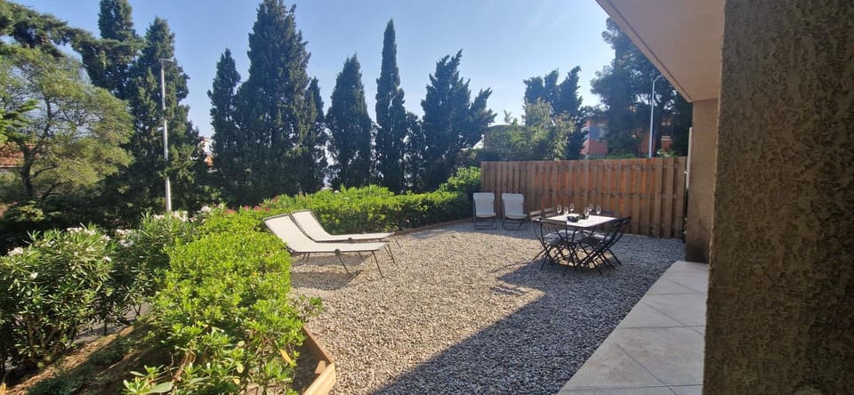 T3 avec jardin - mer, soleil et tout à pied Apartment in Cavalaire-sur-Mer