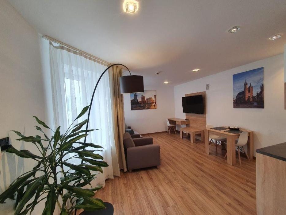 Old Town Apartments - B12 Apartment in Krakow