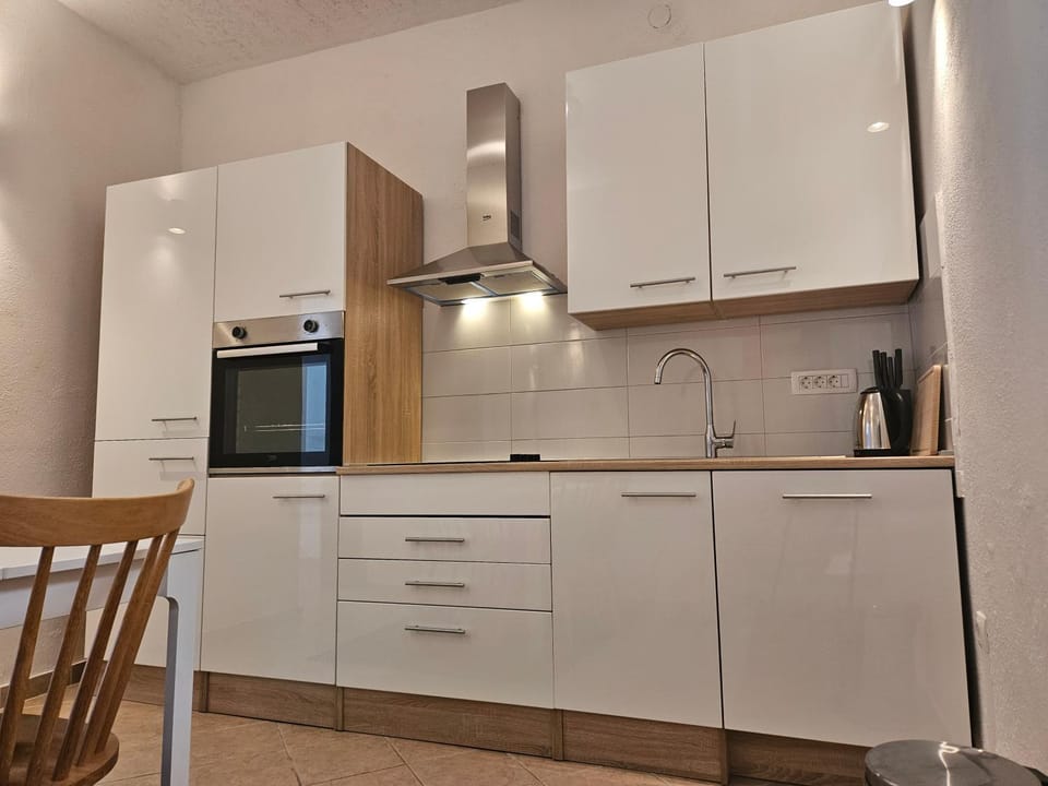 Central Apartment Kaštel Lukšić Apartment in Šibenik-Knin County, Croatia