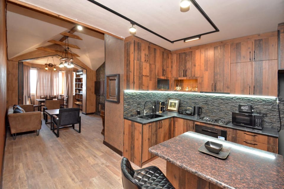 Kitchen or kitchenette, Living room, Dining area