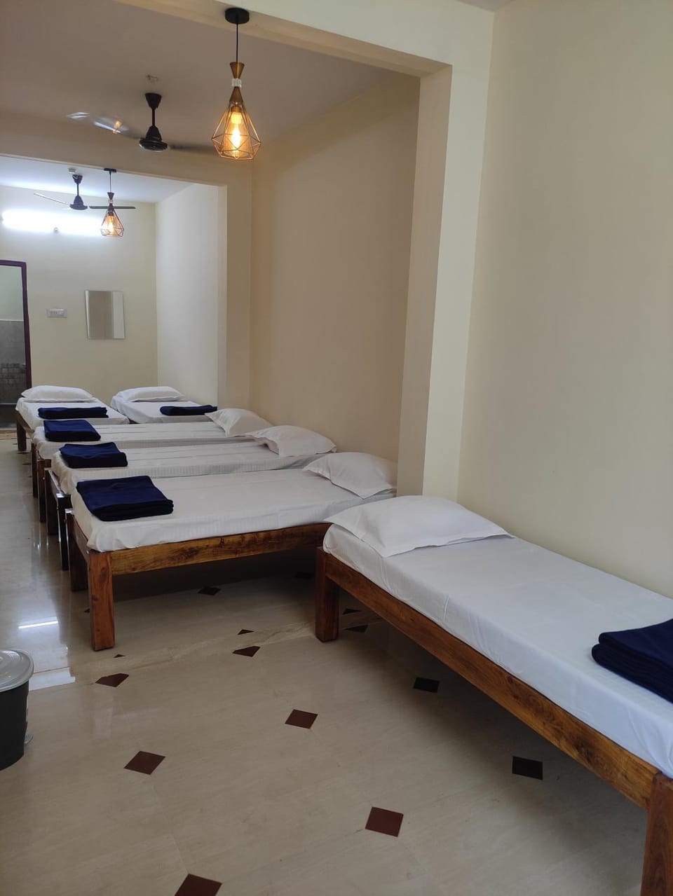Nest Inn Service Rooms Hostel in Chikmagalur