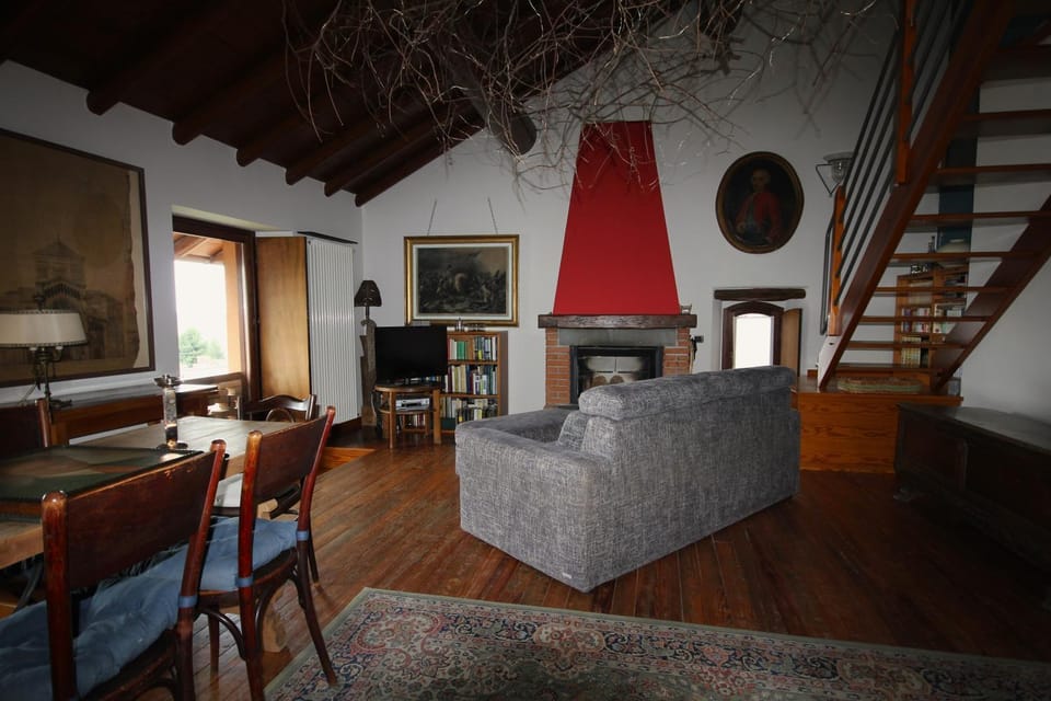 La Corte dei Rho House in Como