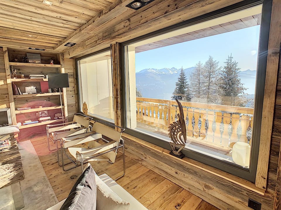 Crans-Montana Luxe & Charme Appartement - Ski in & Out Apartment in Crans-Montana