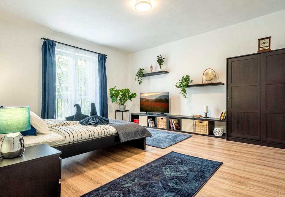 Living room, Bedroom