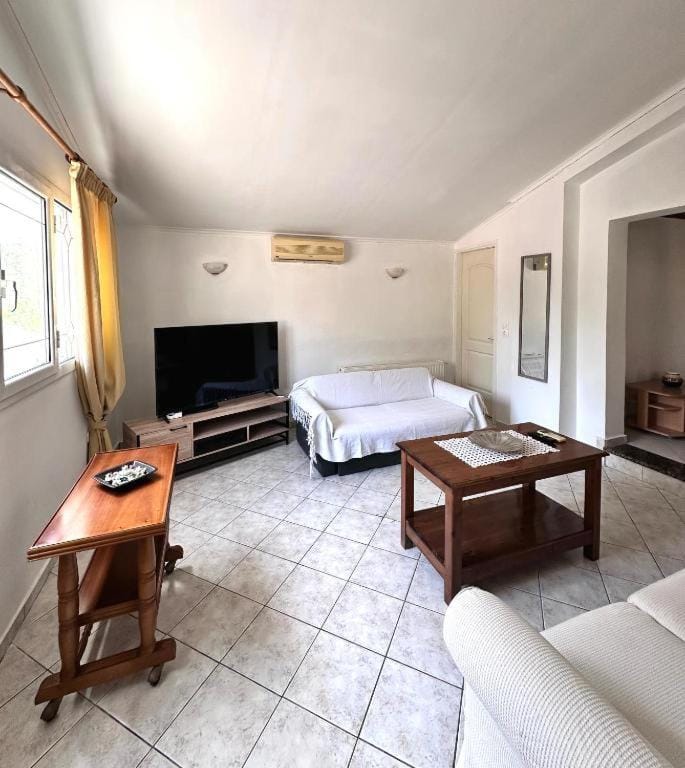 Katerinas Corfiot Maisons Apartment in Corfu, Greece