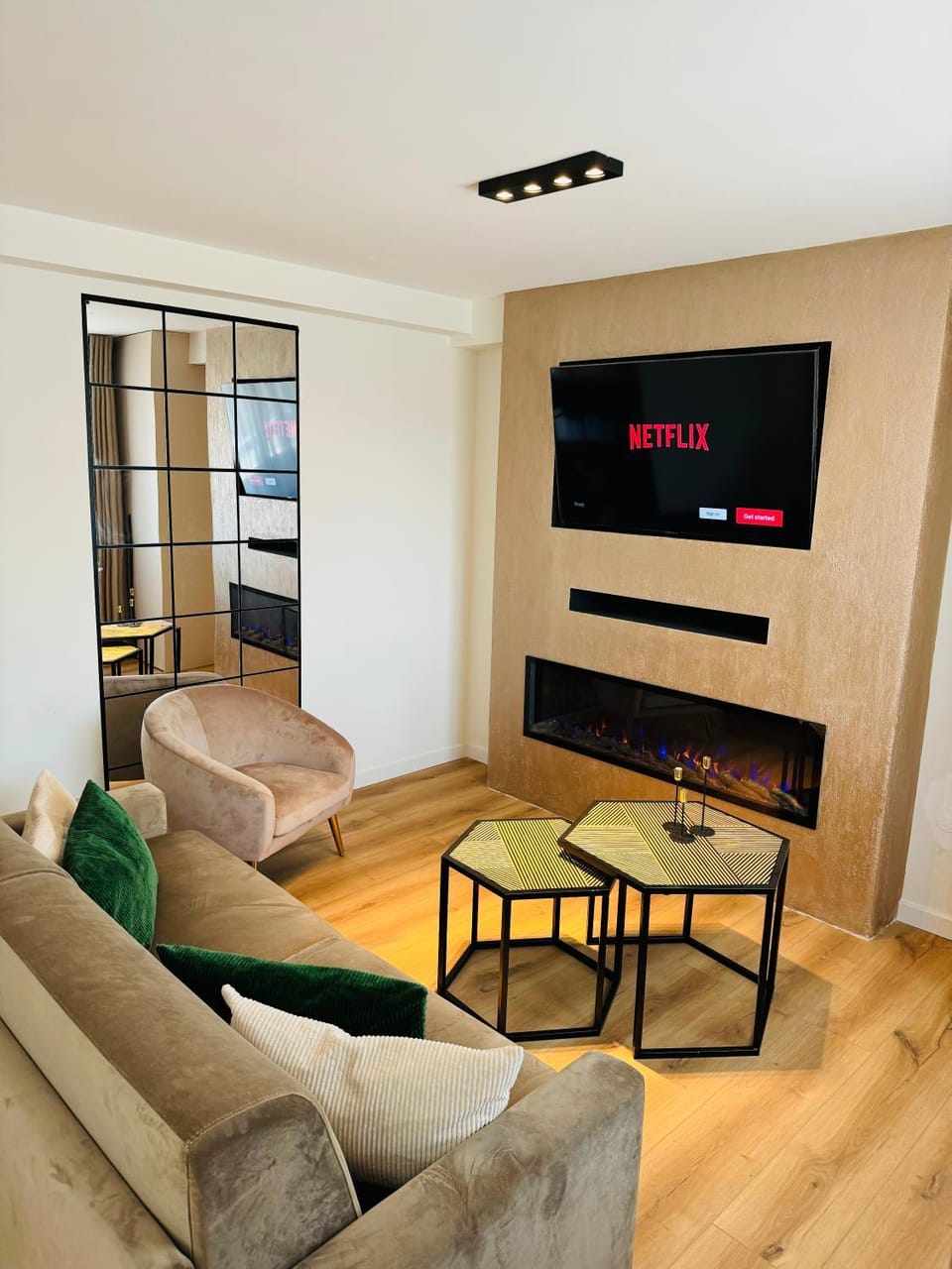 TV and multimedia, Living room