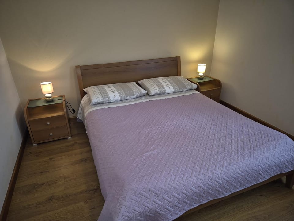 Krebel Apartments - Top location 4minute walk Beach, Strand, Spiaggia Apartment in Poreč
