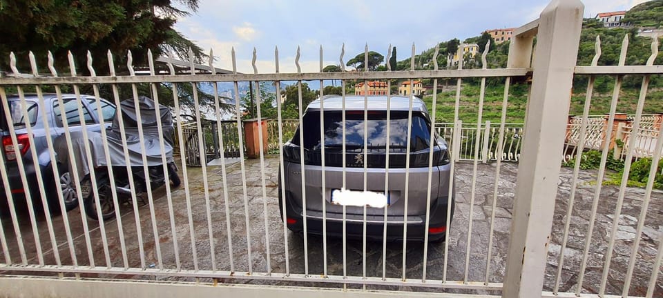 Private Parking, Terrace, Quite near the Sea Apartment in Rapallo