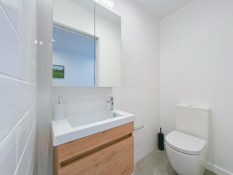Toilet, Bathroom