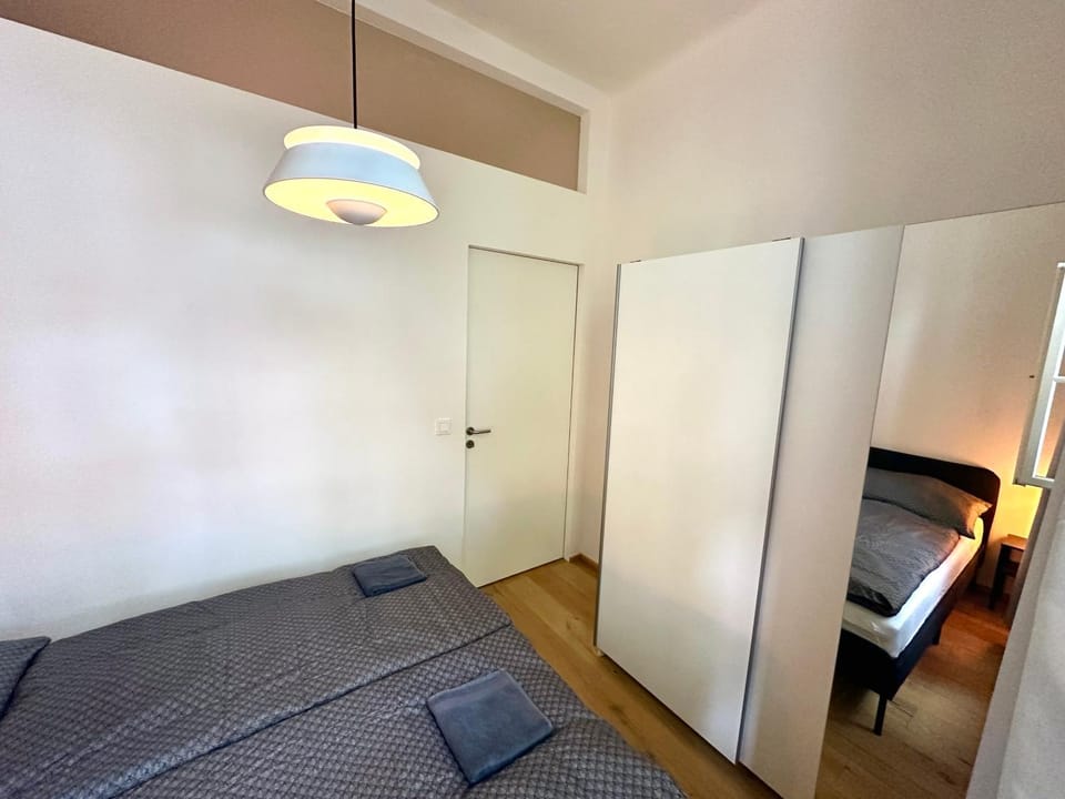 Bed, Seating area, Bedroom