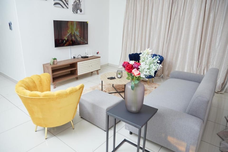 Communal lounge/ TV room, TV and multimedia, Living room, Seating area