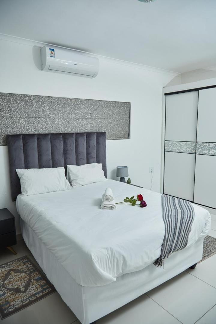 Bed, Bedroom, air conditioner