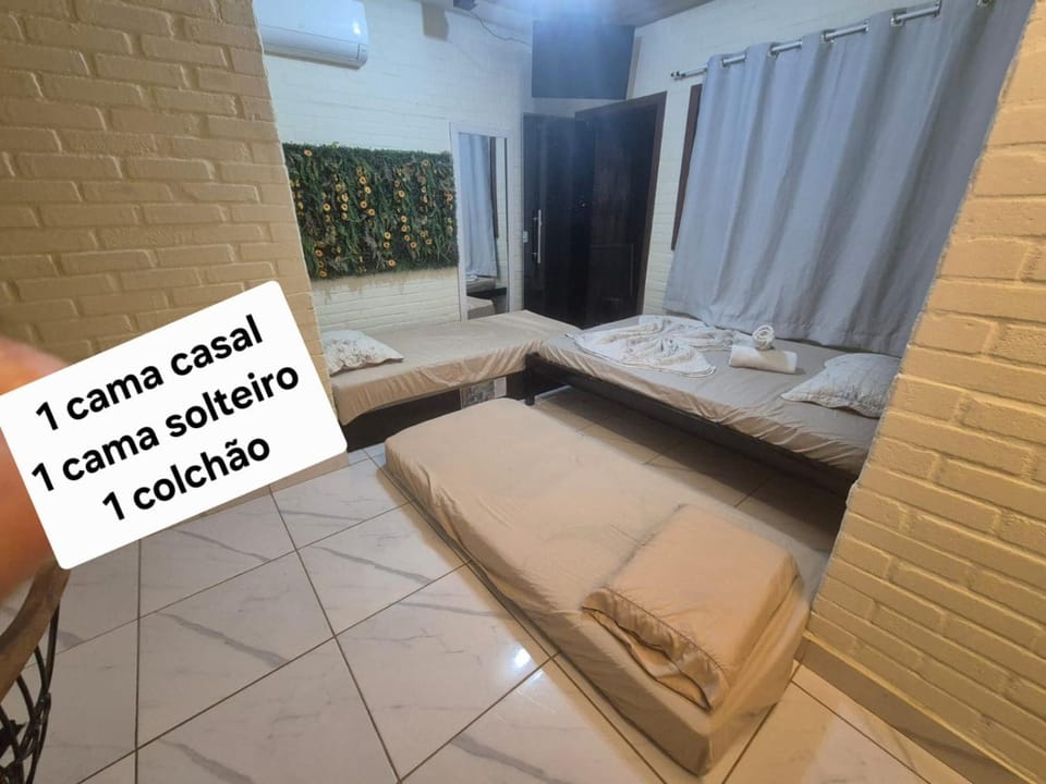 Flat com vista espetacular área central-cozinha completa- banheiro- casais - grupos ou familias ou empresas Apartment in Governador Valadares