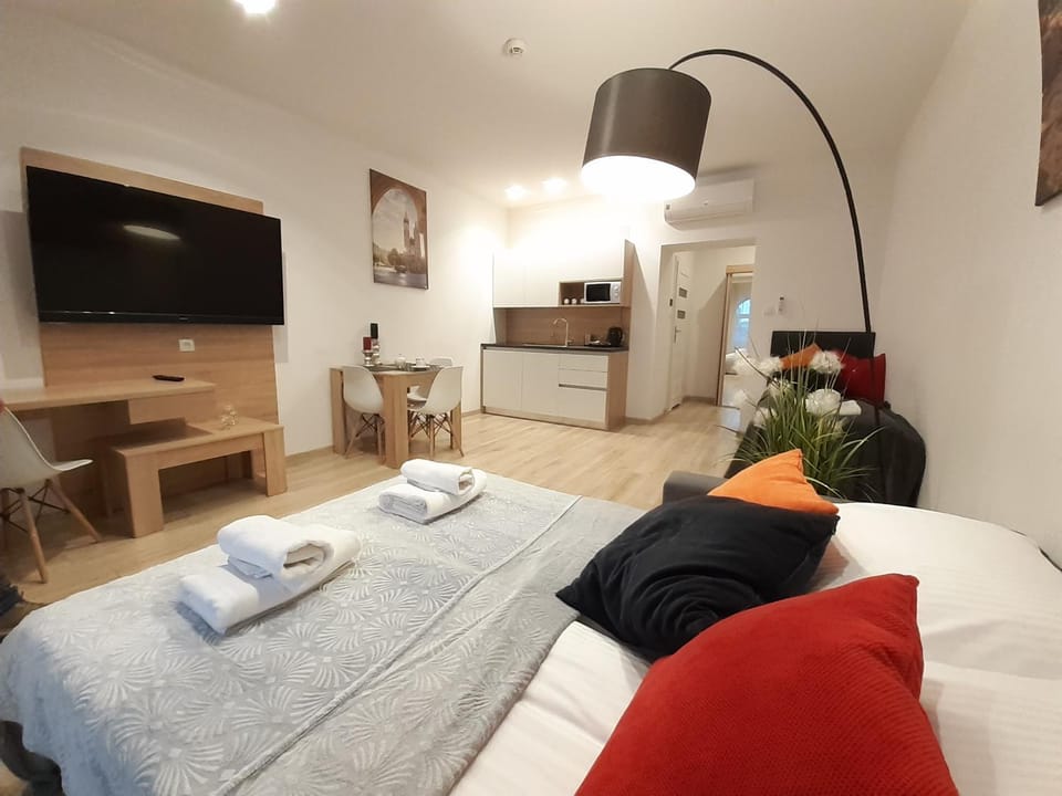 Old Town Apartments - B34 Apartment in Krakow