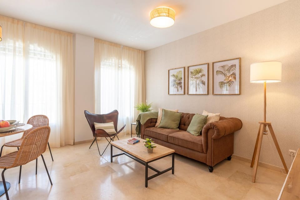 Apartment & Pool in Malaga City Center Apartment in Malaga