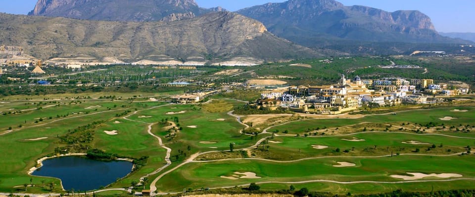 Golfcourse, View (from property/room)