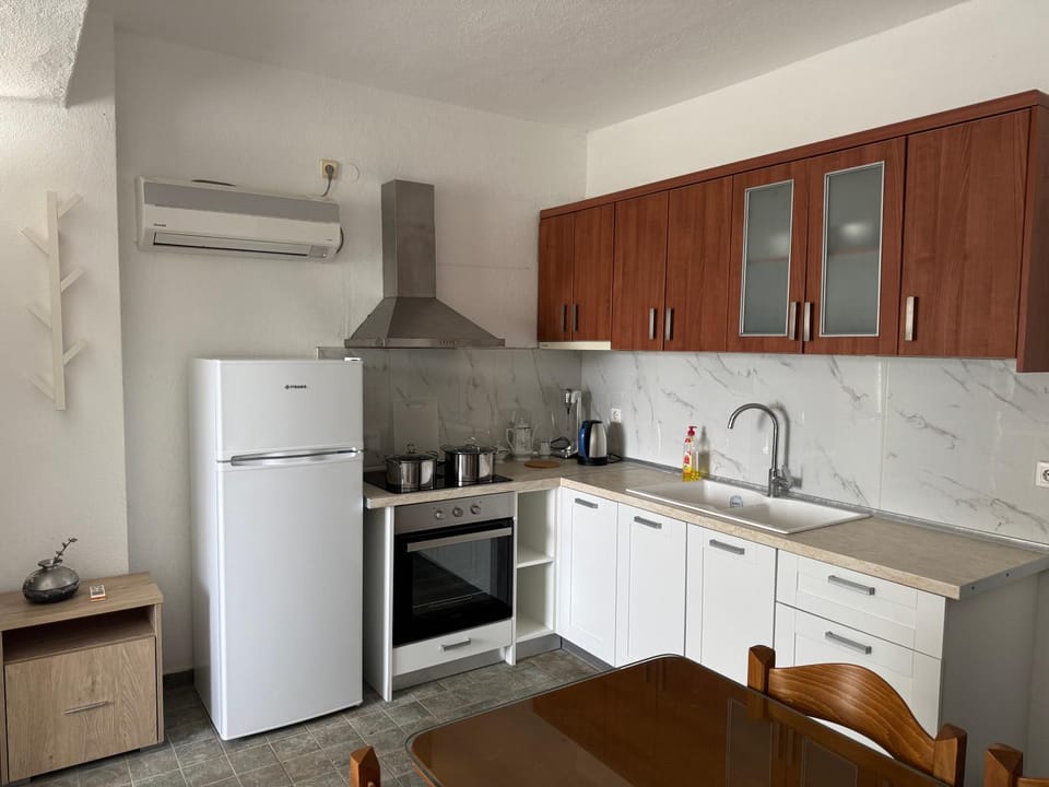 Alexandros Apartment in Halkidiki