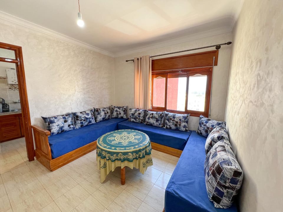 Living room, Photo of the whole room, Seating area, Bedroom