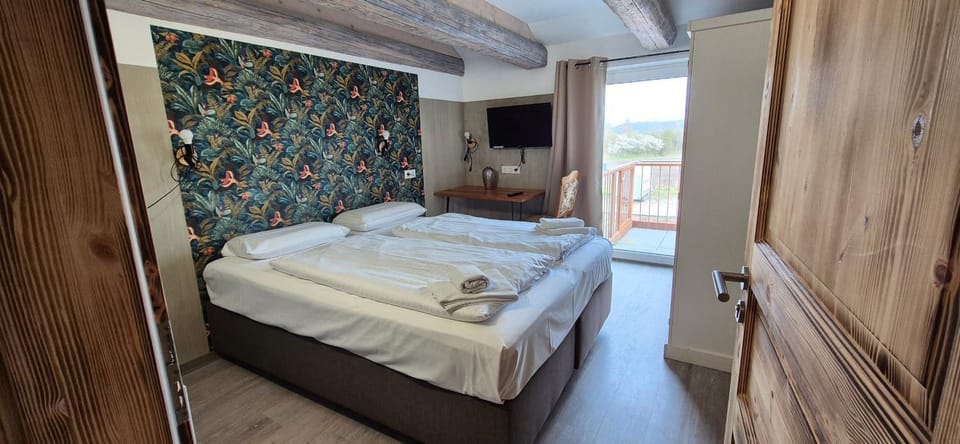 PIDLYY Shared-Apartments Bielefeld WLAN und Küche Free parking Vacation rental in Bielefeld