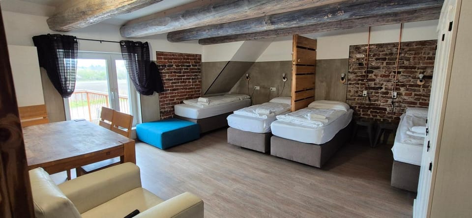 PIDLYY Shared-Apartments Bielefeld WLAN und Küche Free parking Vacation rental in Bielefeld