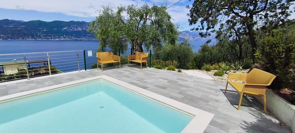 Paradise Apartment With Pool Apartment in San Zeno di Montagna