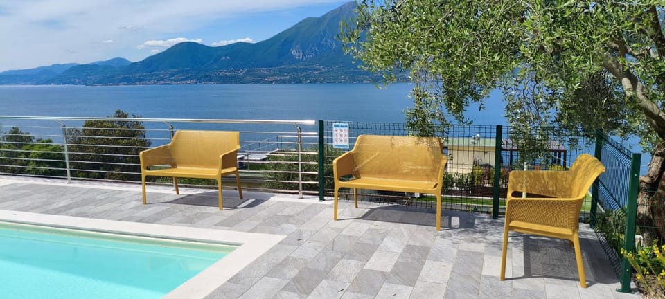 Paradise Apartment With Pool Apartment in San Zeno di Montagna