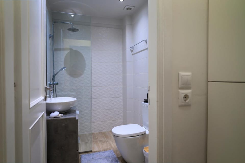 Premium 1bdr Temple of Peacefulness Apartment in Athens