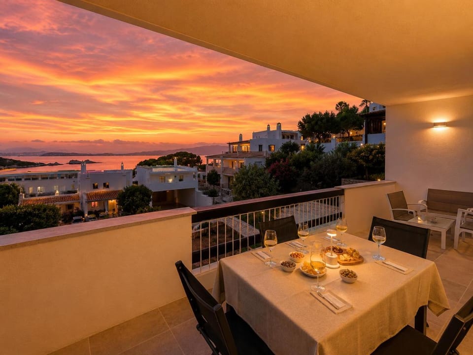 Property building, Balcony/Terrace, Sea view, Sunset
