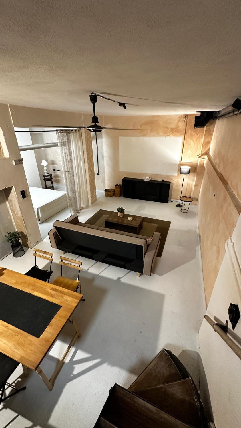 TV and multimedia, Living room, Seating area