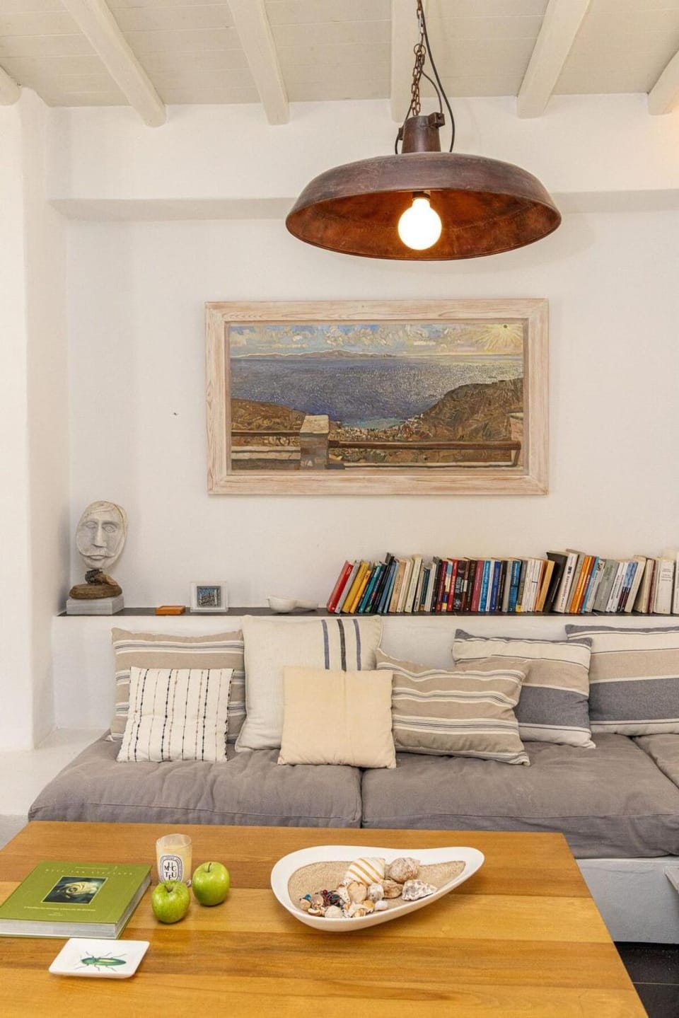 Like home Isternia House in Decentralized Administration of the Aegean