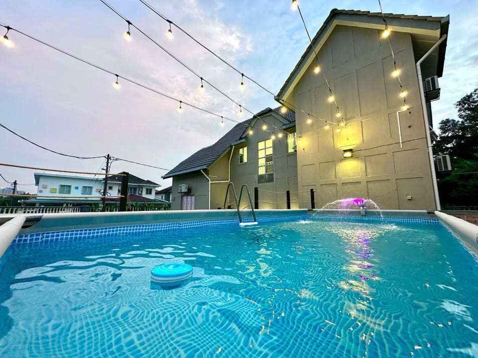 Day, Pool view, Swimming pool