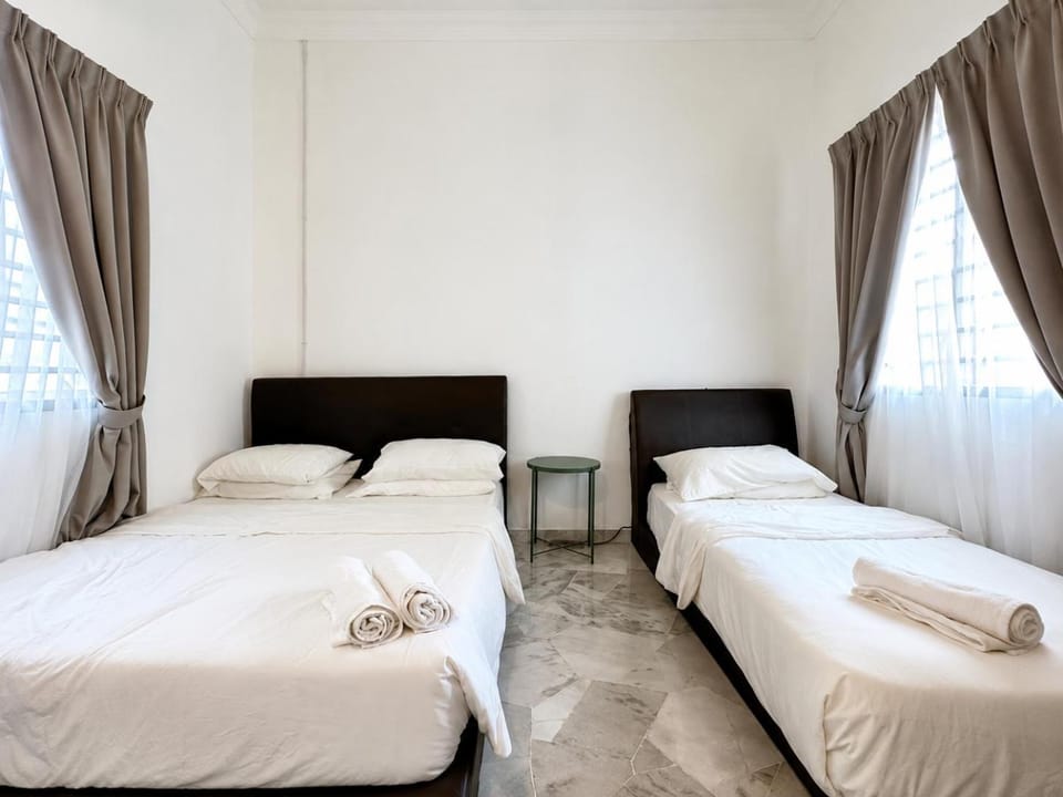 BNB Country Homestay, Rawang - 20 pax, pool, event Villa in Selangor, Malaysia