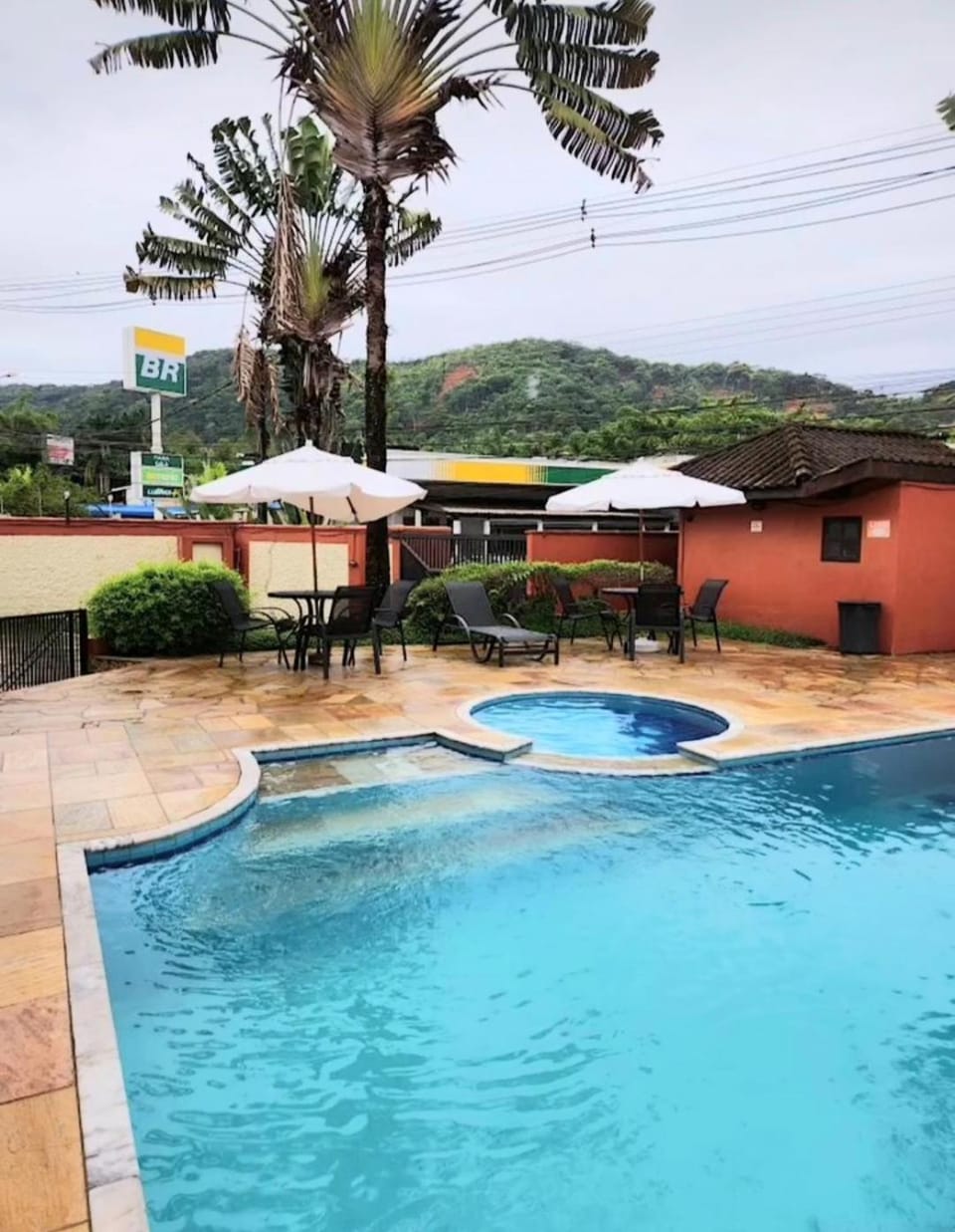 Day, Natural landscape, Mountain view, Pool view, Swimming pool, sunbed