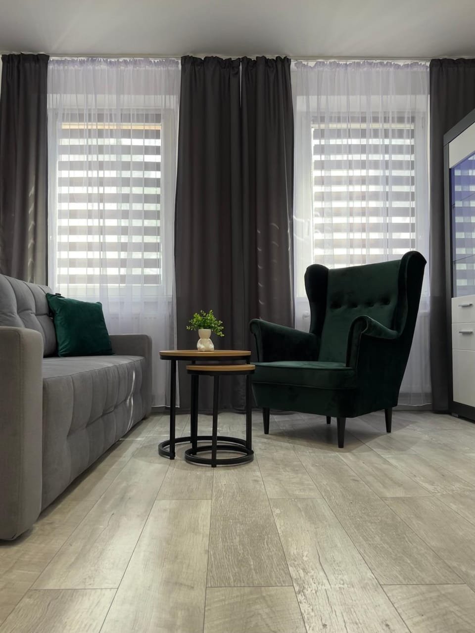 Apartament EROS Rynek Apartment in Lower Silesian Voivodeship
