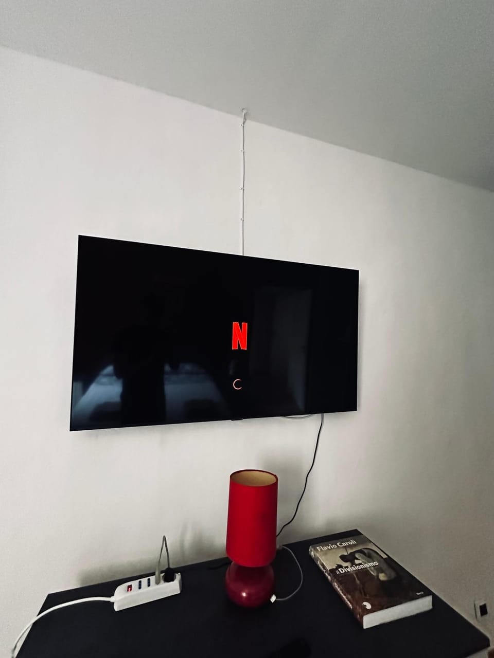 Spazioso appartamento vicino a tutto Apartment in Lombardy