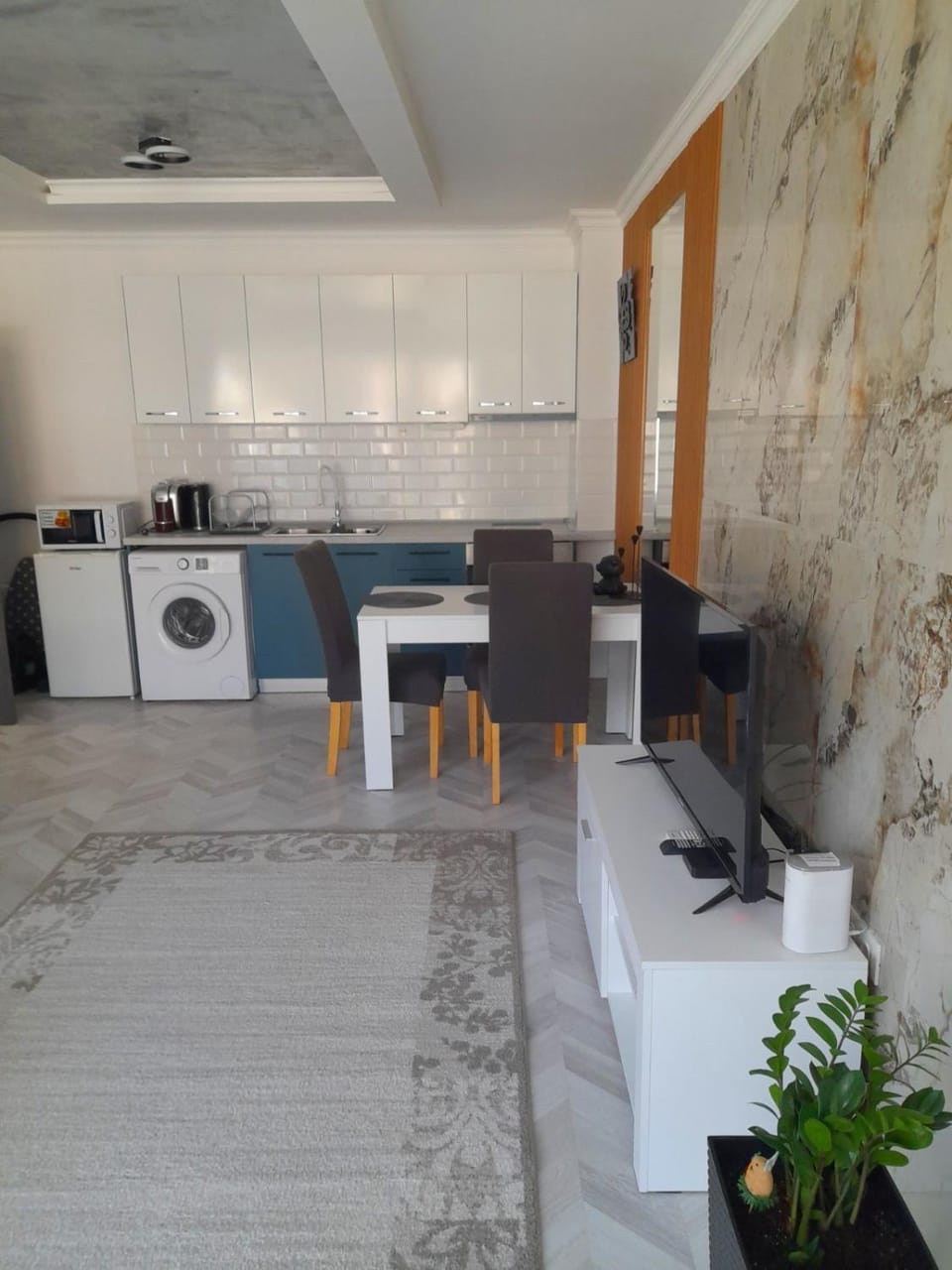 Апартамент АЗУРО БИЙЧ Несебър-Равда Apartment in Nessebar