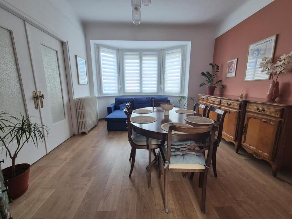 Appartement en centre-ville à 5mn de la plage Apartment in Calais