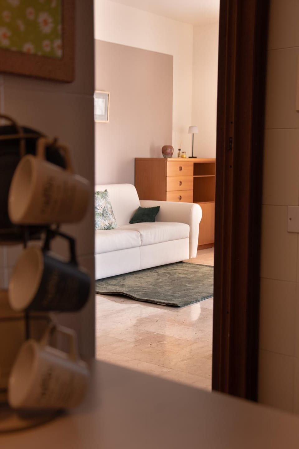 Living room, Photo of the whole room